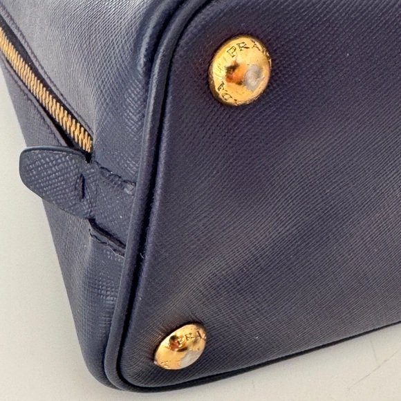 Prada Purple Saffiano Lux Leather Small Promenade Crossbody Bag - Picture 8 of 16